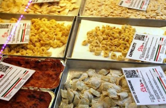 Come arredare un negozio di pasta fresca